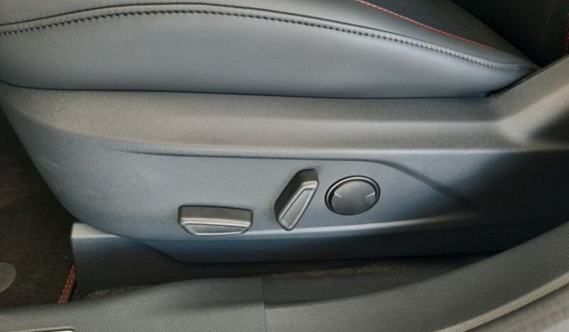 Ford Mustang Mach-E completo