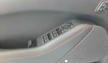 Ford Mustang Mach-E completo