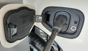 Ford Mustang Mach-E completo