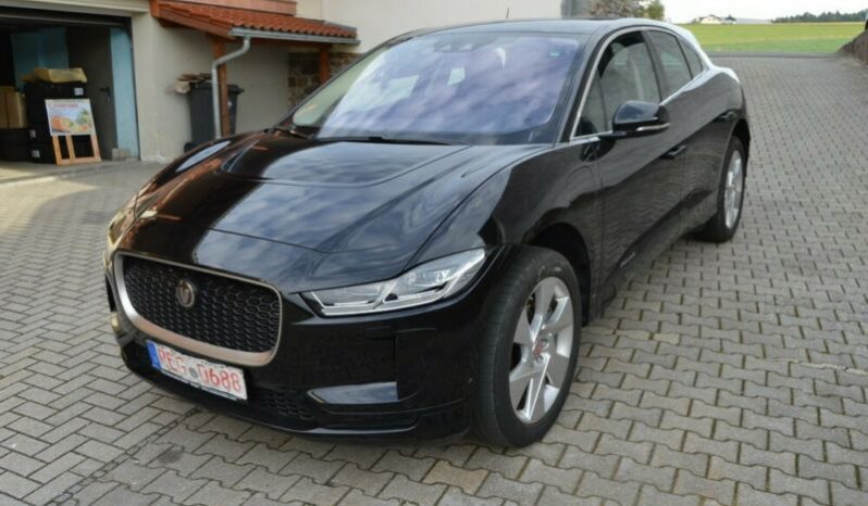 Jaguar i-Pace EV400 completo