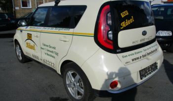 Kia Soul EV completo